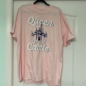 Disney queen of the Castle T-shirt XXL